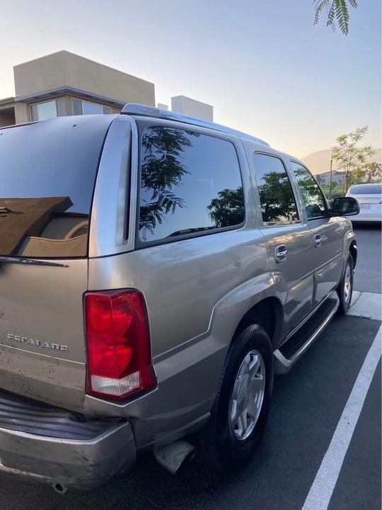 2002 Cadillac Escalade & EXT 2nd Gen - Image 7 of 13