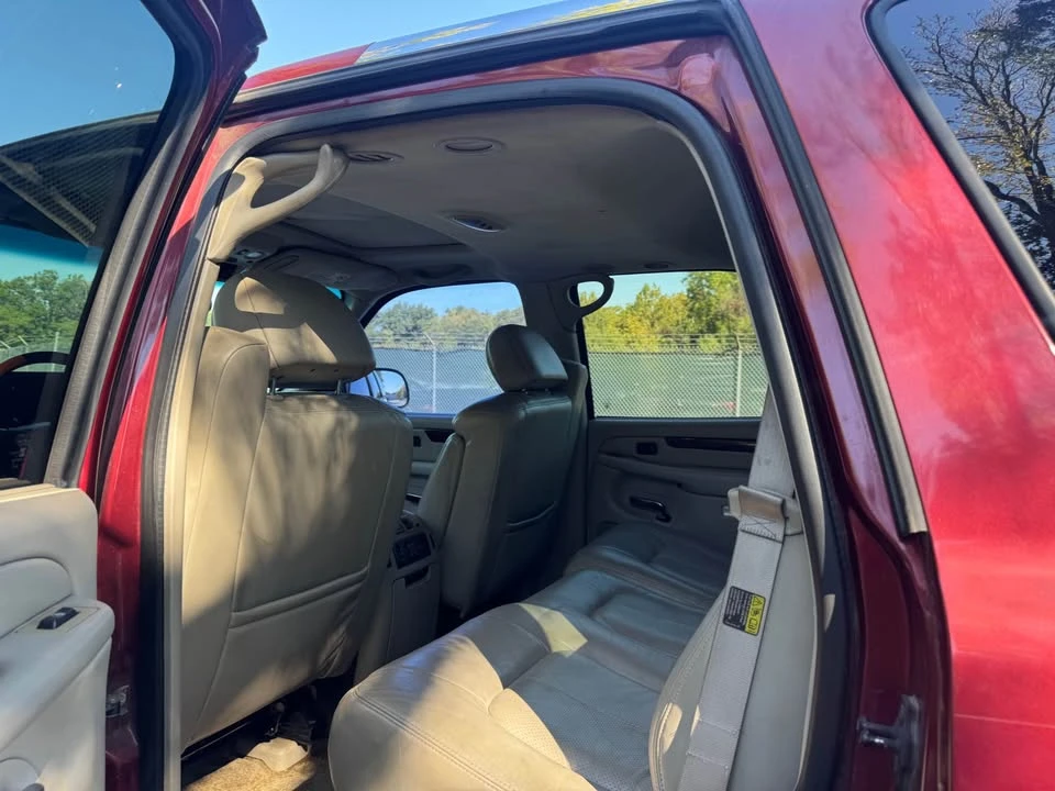 2002 Cadillac Escalade & EXT 2nd Gen - Image 7 of 11