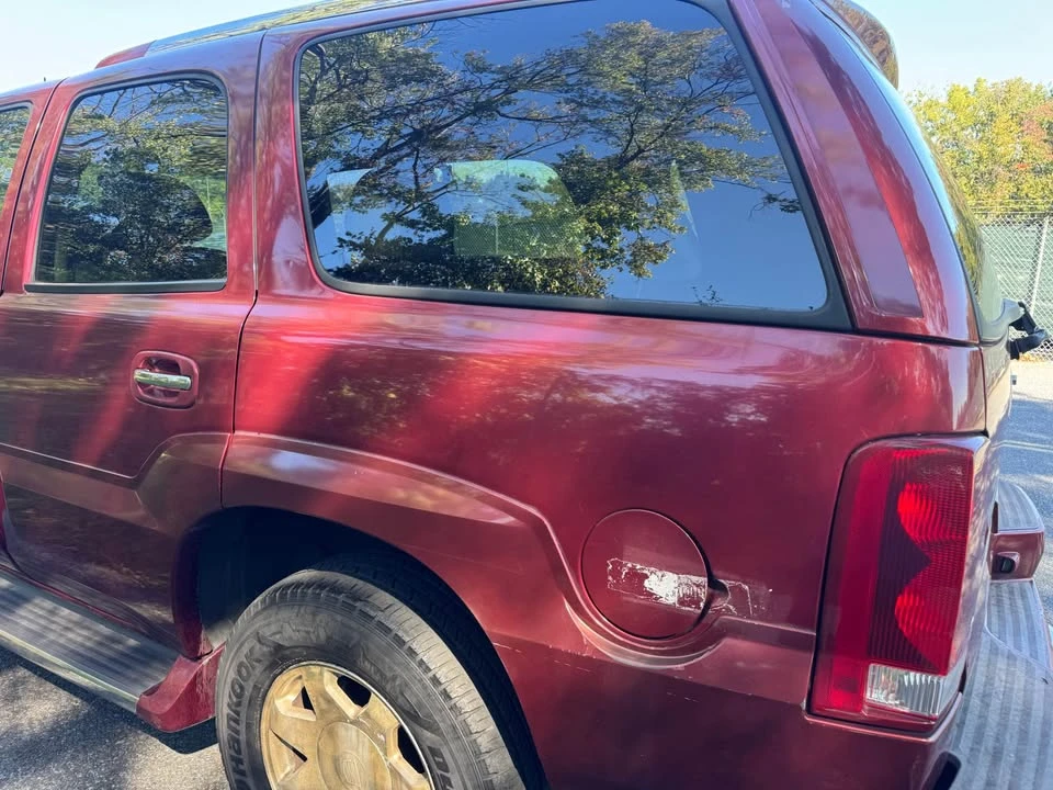 2002 Cadillac Escalade & EXT 2nd Gen - Image 4 of 11