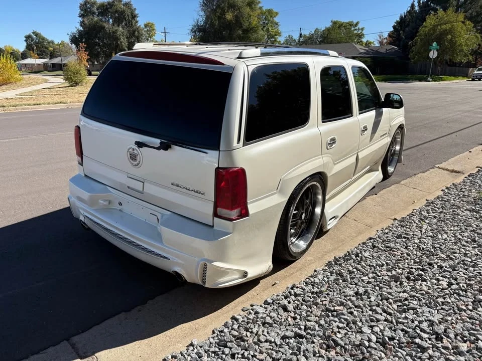 2002 Cadillac Escalade & EXT 2nd Gen - Image 14 of 15