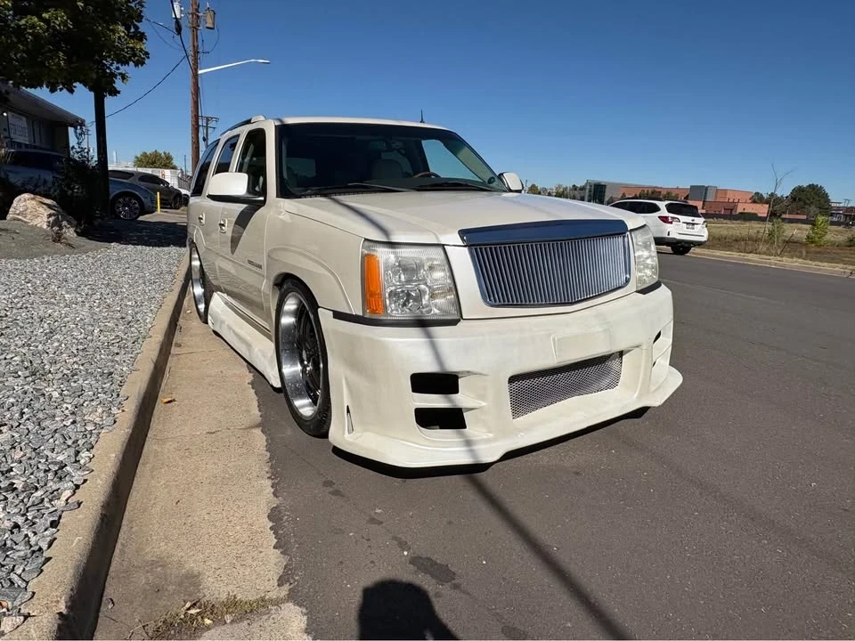 2002 Cadillac Escalade & EXT 2nd Gen - Image 15 of 15