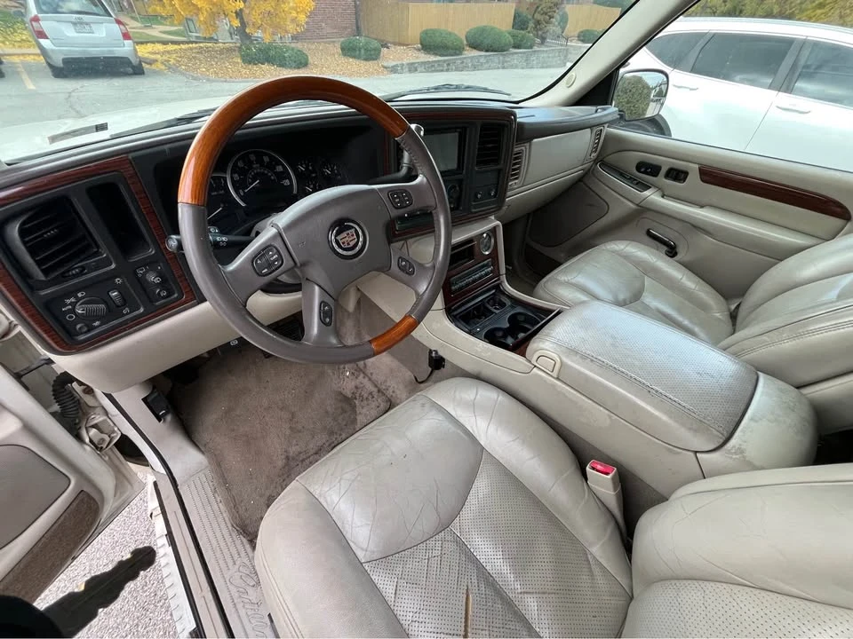 2002 Cadillac Escalade & EXT 2nd Gen - Image 6 of 9