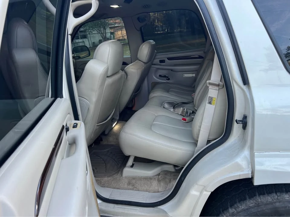 2002 Cadillac Escalade & EXT 2nd Gen - Image 6 of 8
