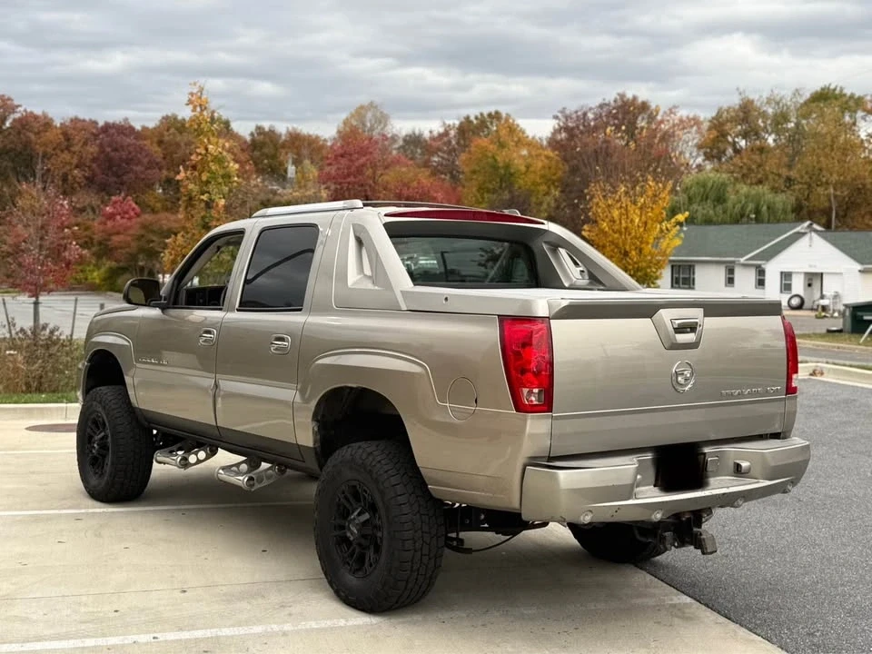 2002 Cadillac Escalade & EXT 2nd Gen - Image 6 of 14