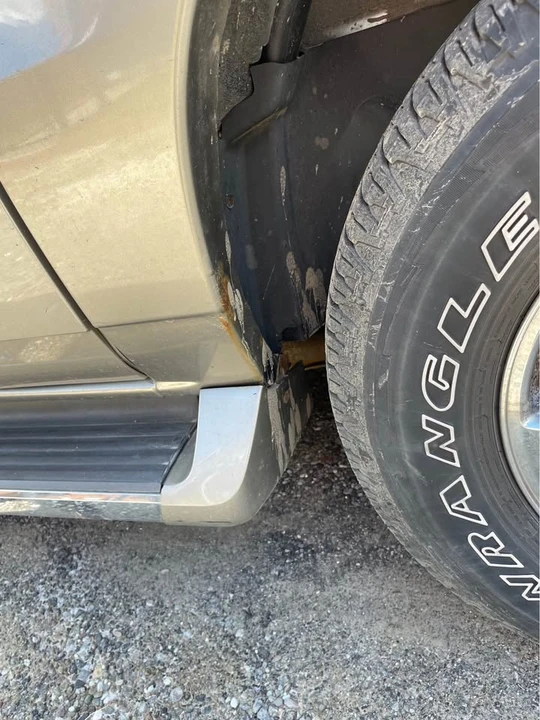 2002 Cadillac Escalade & EXT 2nd Gen - Image 5 of 13