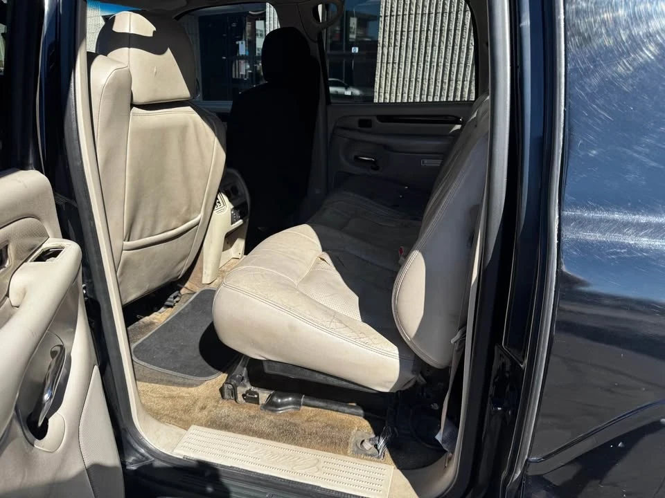 2002 Cadillac Escalade & EXT 2nd Gen - Image 13 of 13