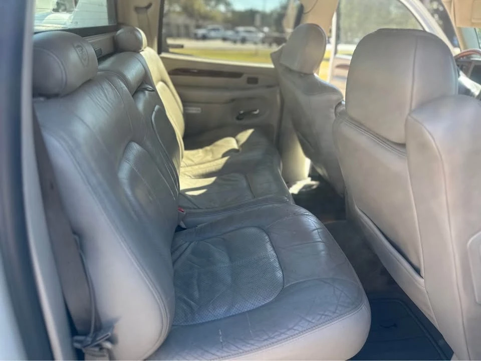 2002 Cadillac Escalade & EXT 2nd Gen - Image 7 of 8