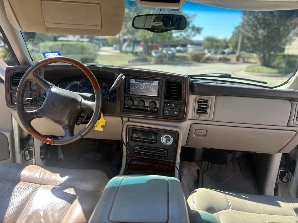 2002 Cadillac Escalade & EXT 2nd Gen - Image 8 of 8