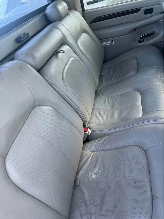 2002 Cadillac Escalade & EXT 2nd Gen - Image 6 of 10