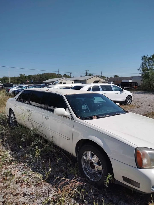 2002 Cadillac DeVille 8th Gen - Image 3 of 3