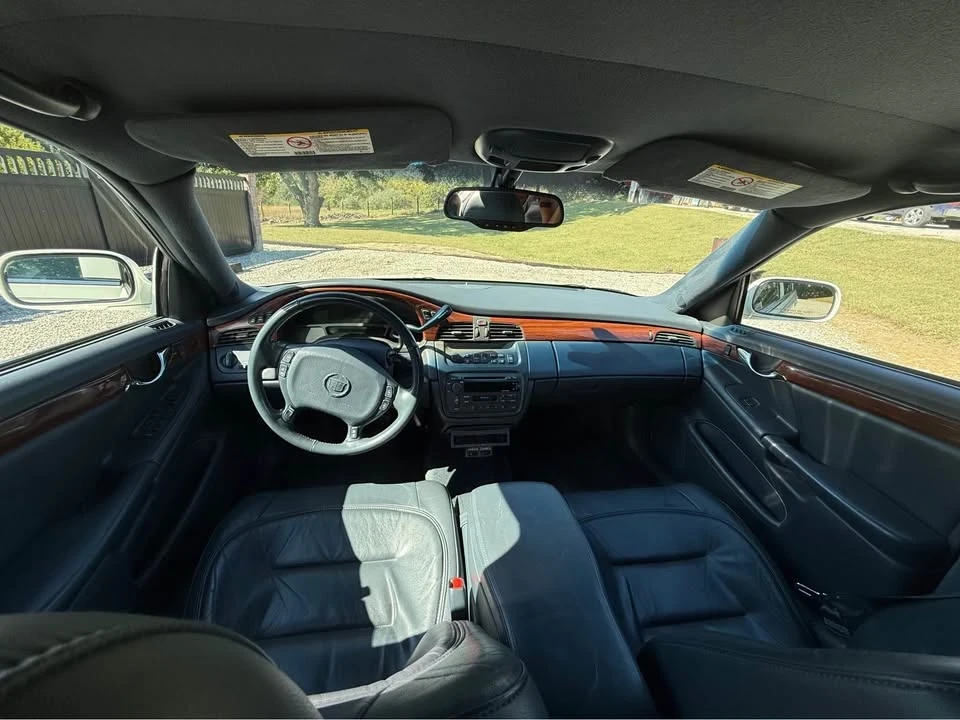 2002 Cadillac DeVille 8th Gen - Image 3 of 10