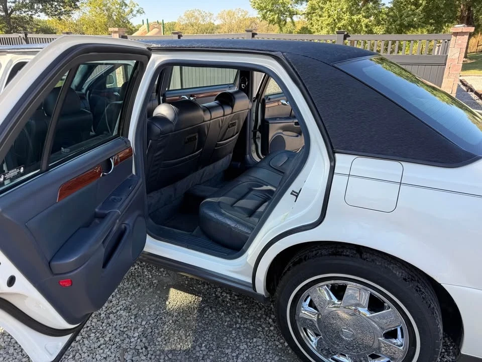 2002 Cadillac DeVille 8th Gen - Image 7 of 10