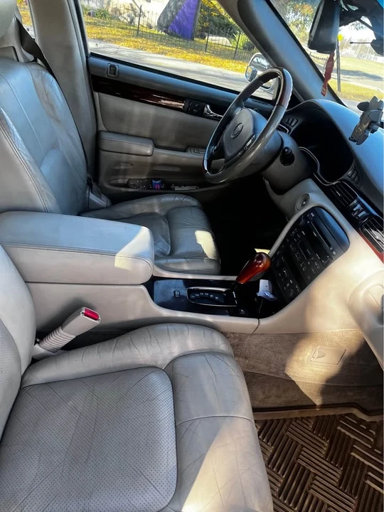 2002 Cadillac STS - Image 4 of 8