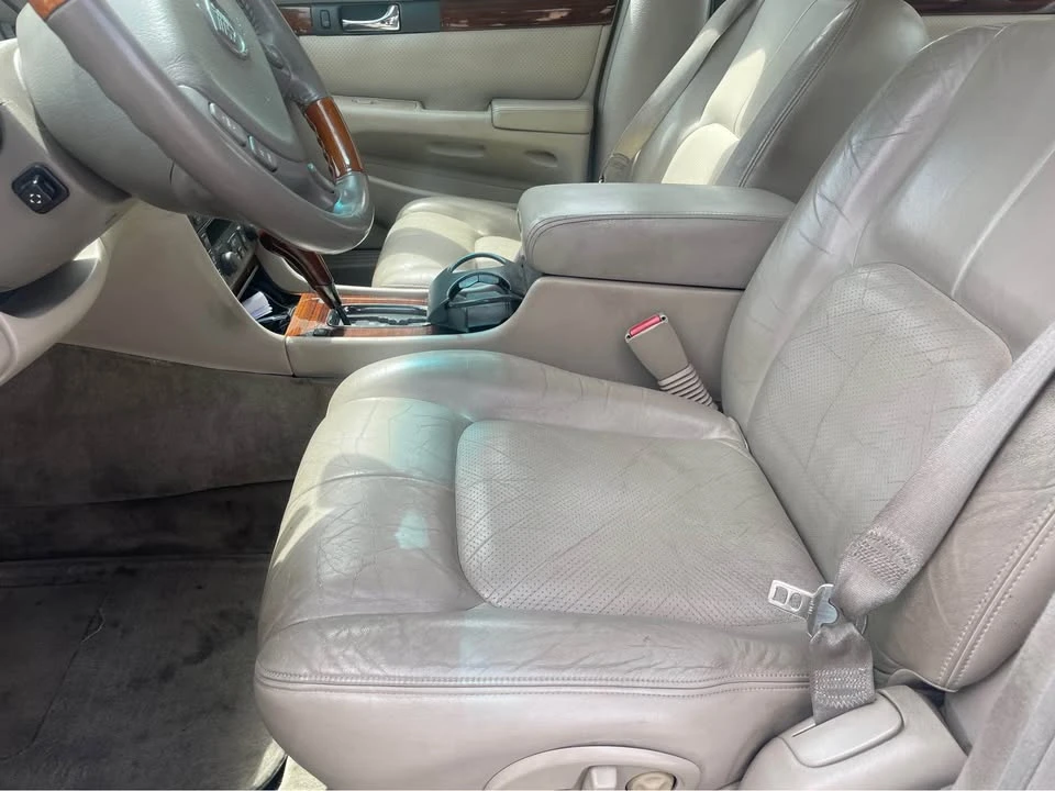 2002 Cadillac STS - Image 8 of 10