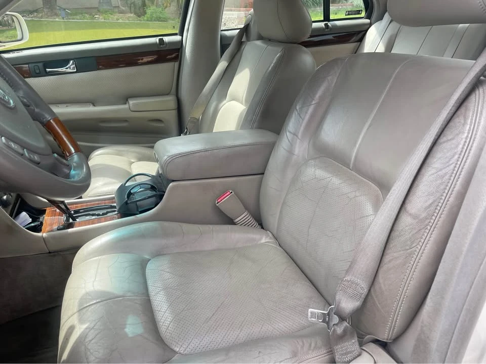2002 Cadillac STS - Image 9 of 10