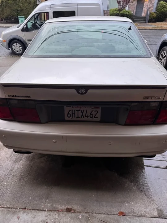 2002 Cadillac STS - Image 6 of 7