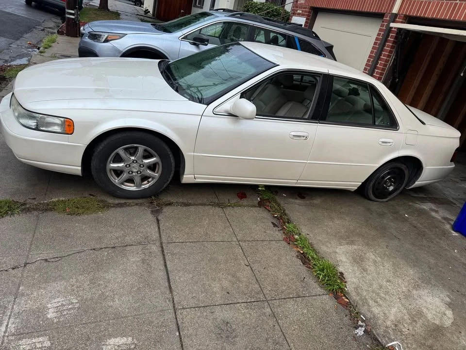 2002 Cadillac STS - Image 3 of 7