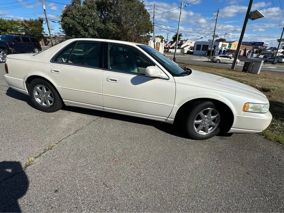 2002 Cadillac STS - Image 2 of 6