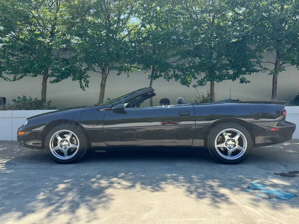 2002 Chevrolet Camaro SS 4th Gen - Image 2 of 15