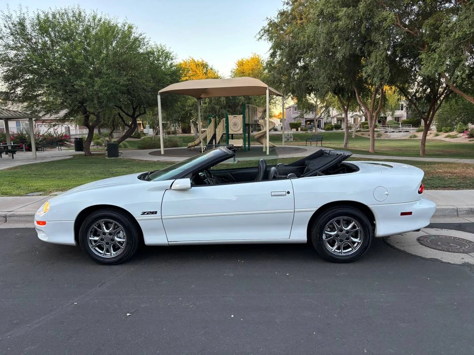 2002 Chevrolet Camaro SS 4th Gen - Image 5 of 21