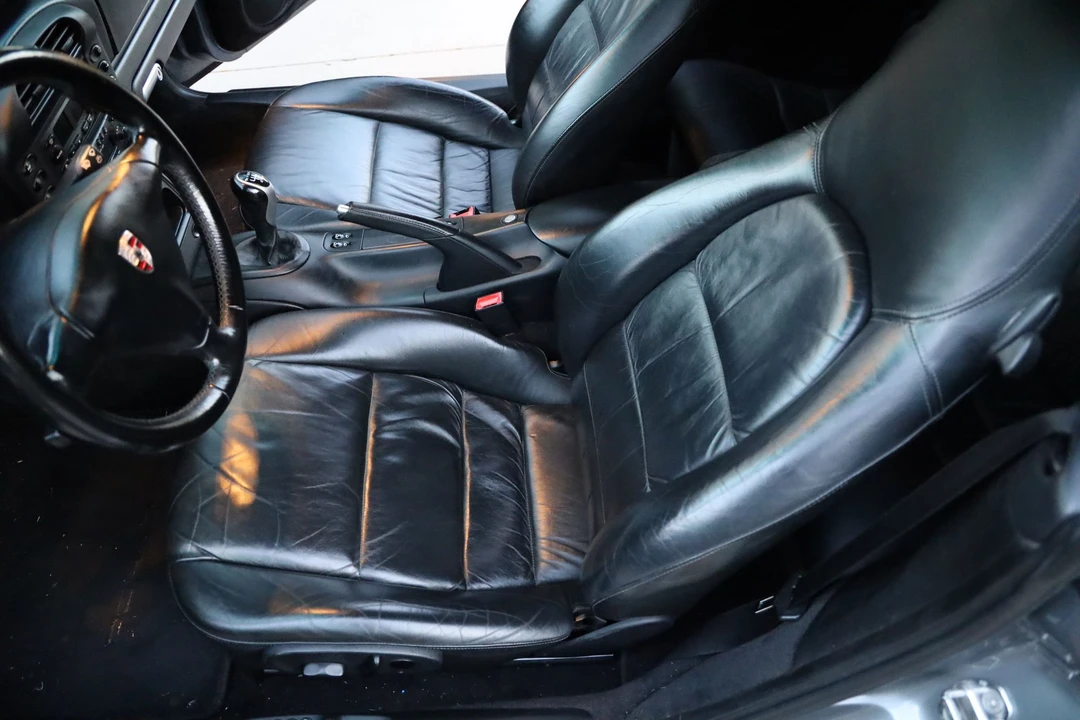 2002 Porsche 996 Carrera 4 - Image 15 of 18