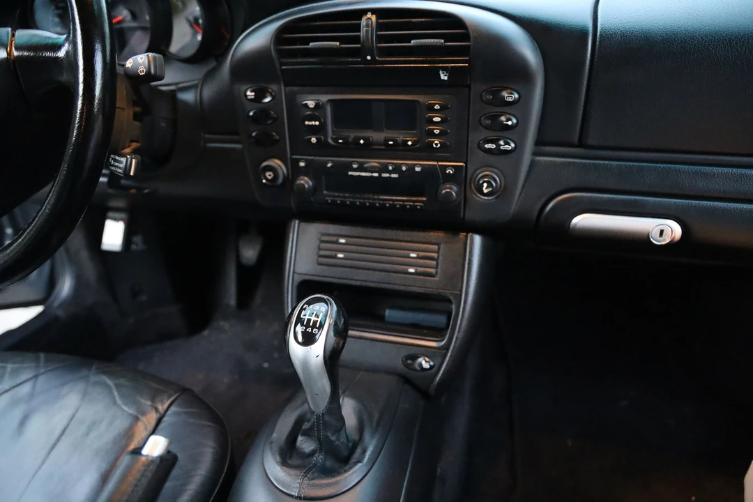 2002 Porsche 996 Carrera 4 - Image 16 of 18