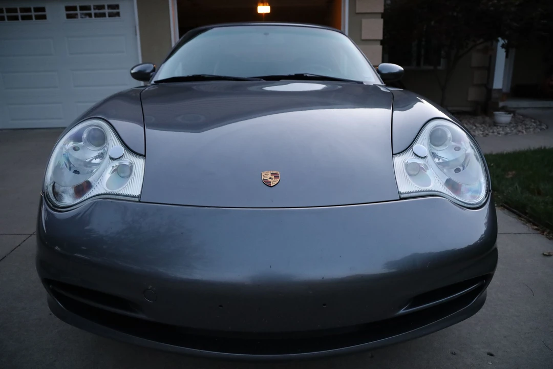 2002 Porsche 996 Carrera 4 - Image 9 of 18