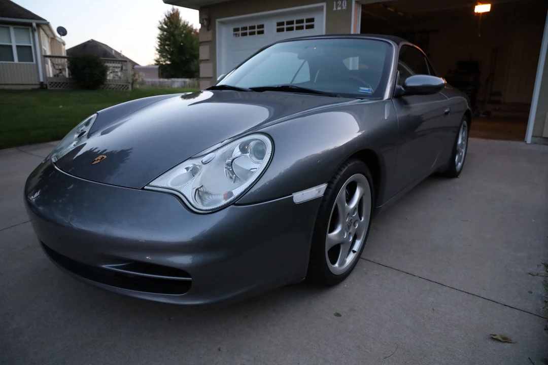 2002 Porsche 996 Carrera 4 - Image 6 of 18