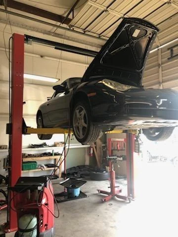 2002 Porsche 996 Carrera 4 - Image 9 of 12