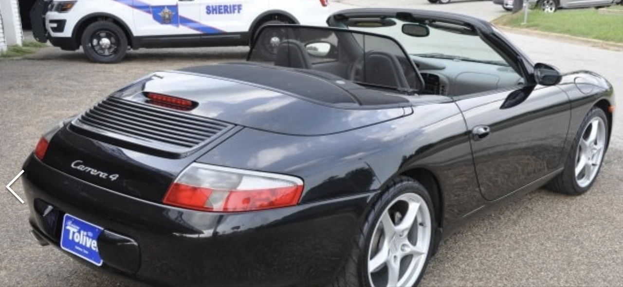2002 Porsche 996 Carrera 4 - Image 7 of 12