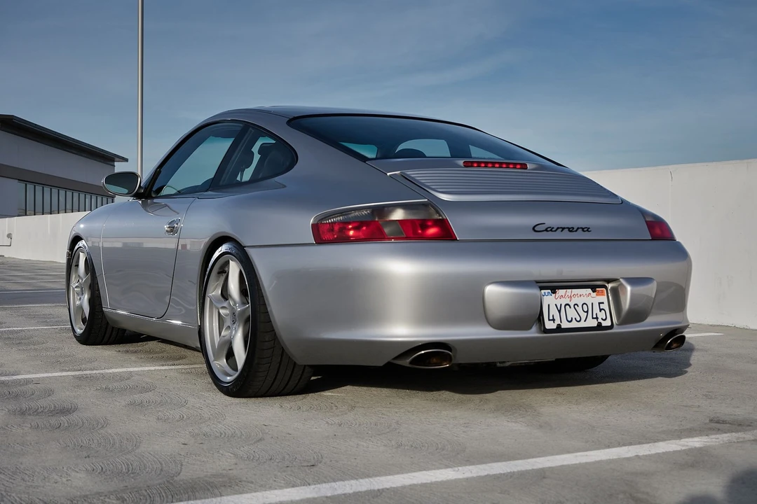 2002 Porsche 996 Carrera - Image 6 of 31