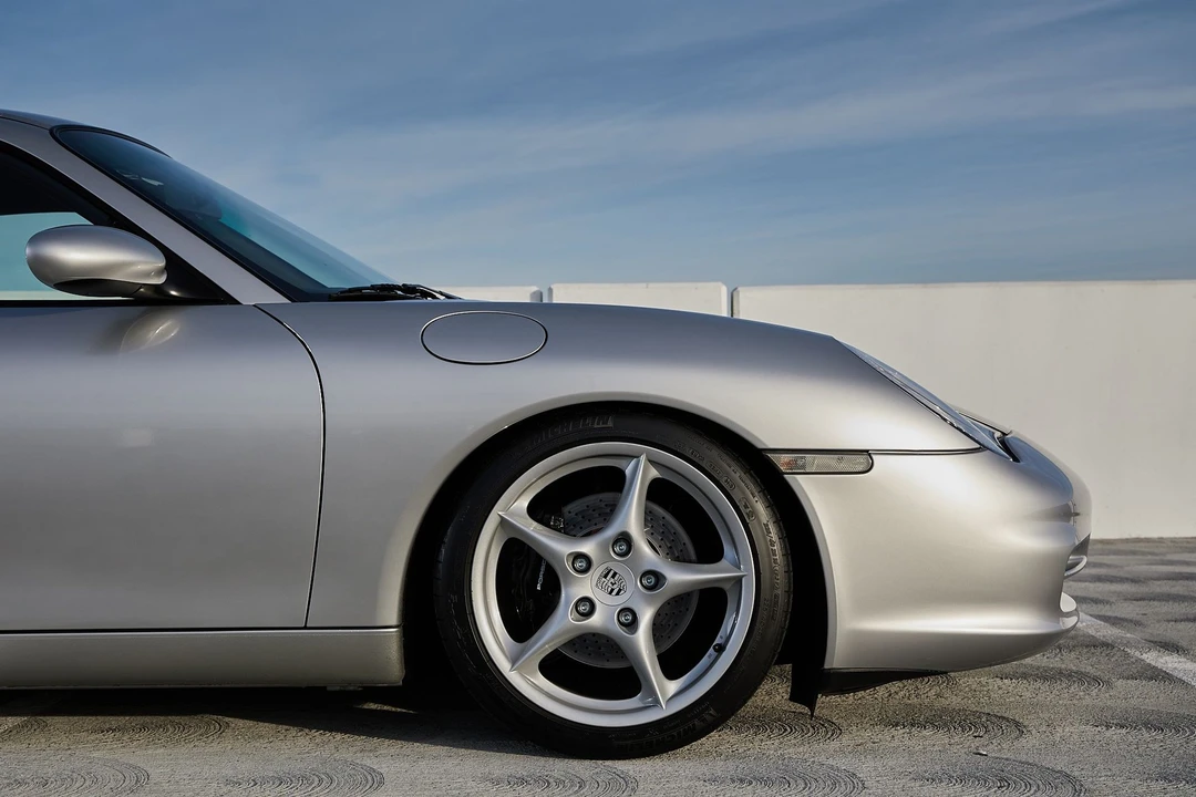 2002 Porsche 996 Carrera - Image 16 of 31