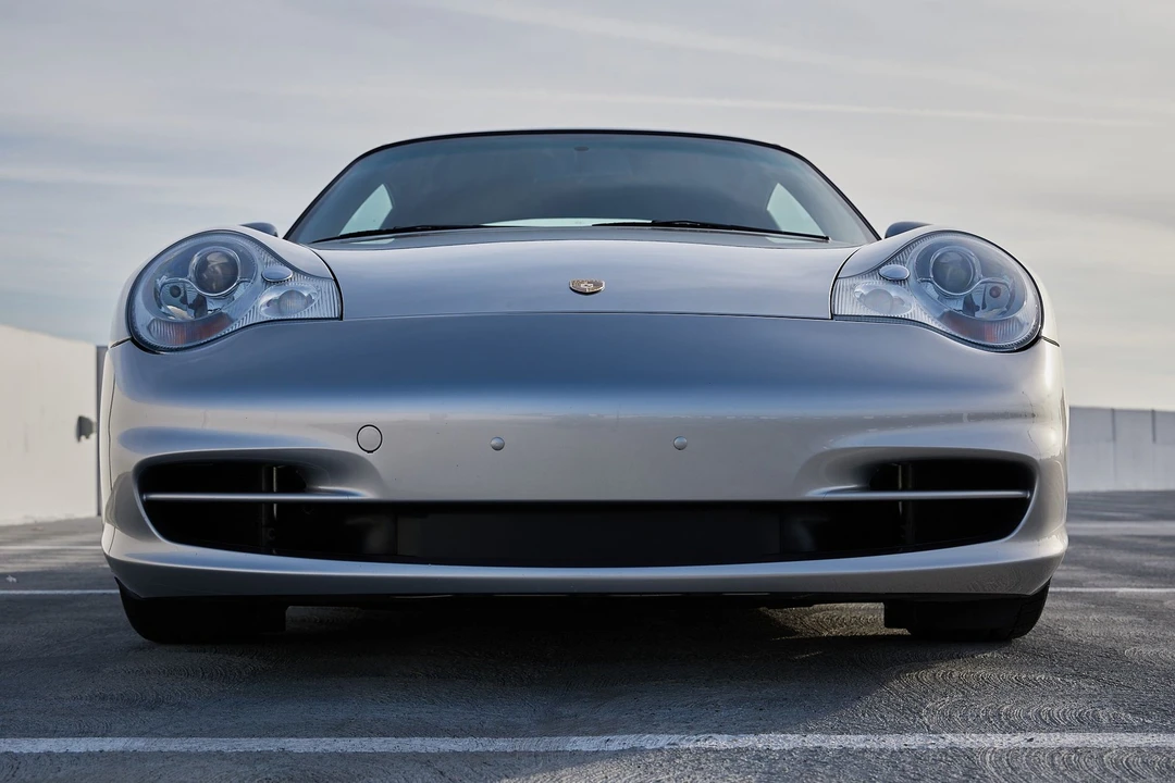 2002 Porsche 996 Carrera - Image 30 of 31