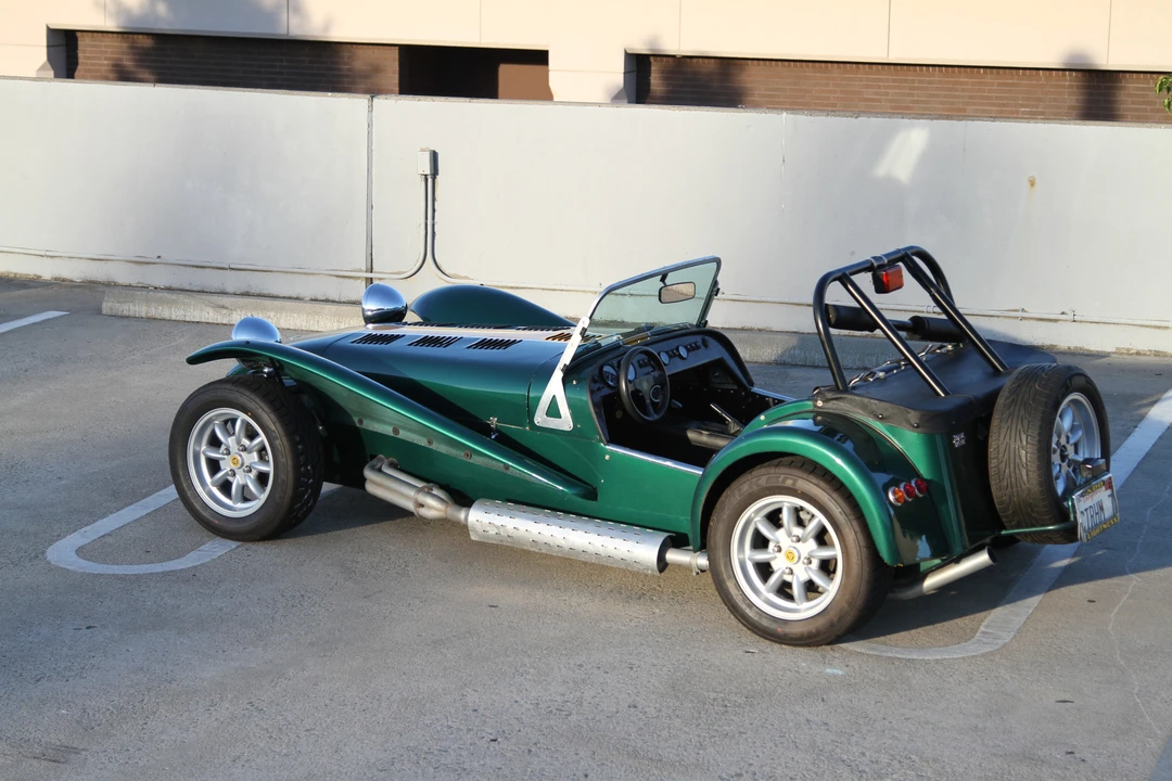 2002 Caterham Seven - Image 2 of 31