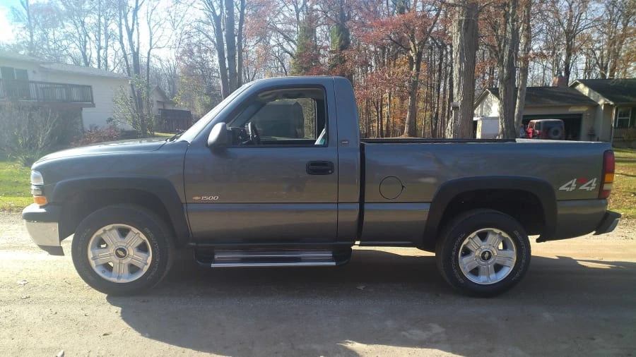 2002 Chevrolet Silverado 1st Gen - Image 2 of 21