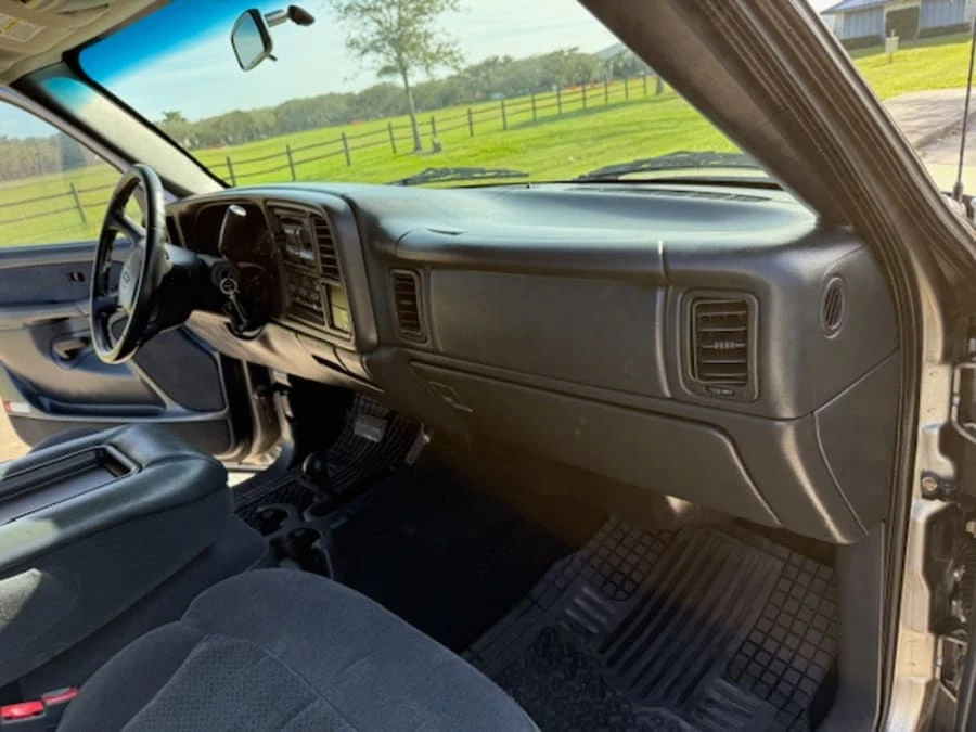 2002 Chevrolet Silverado 1st Gen - Image 11 of 17