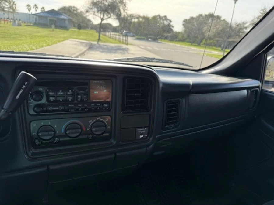 2002 Chevrolet Silverado 1st Gen - Image 12 of 17