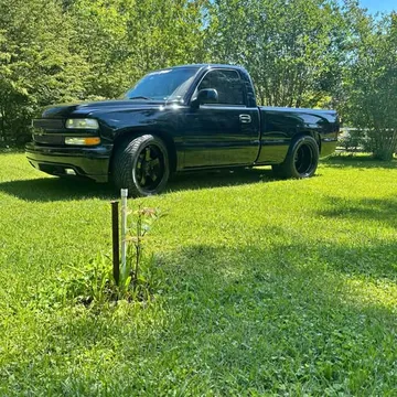 2002 Chevrolet 1500 Regular Cab Short Bed