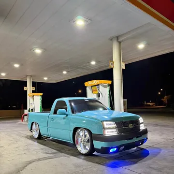2002 Chevrolet 1500 Regular Cab Short Bed