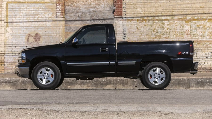 2002 Chevrolet Silverado 1st Gen - Image 2 of 20