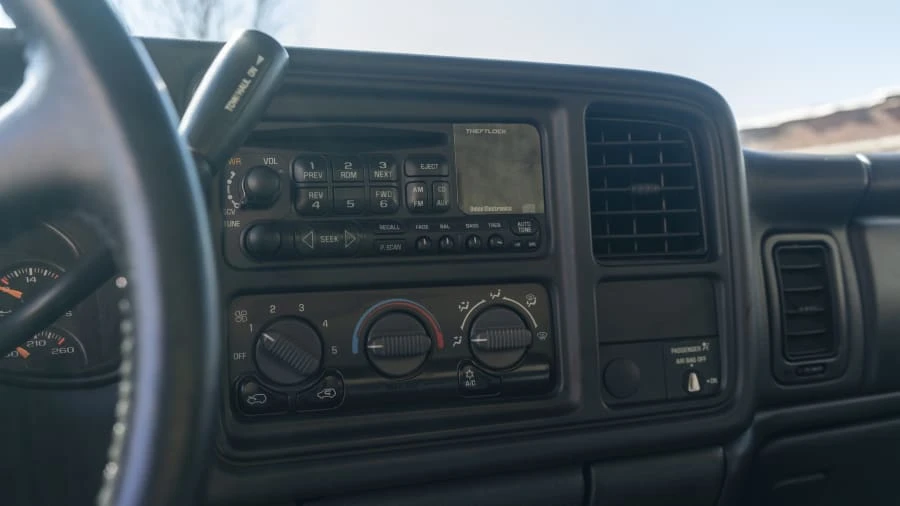 2002 Chevrolet Silverado 1st Gen - Image 18 of 20