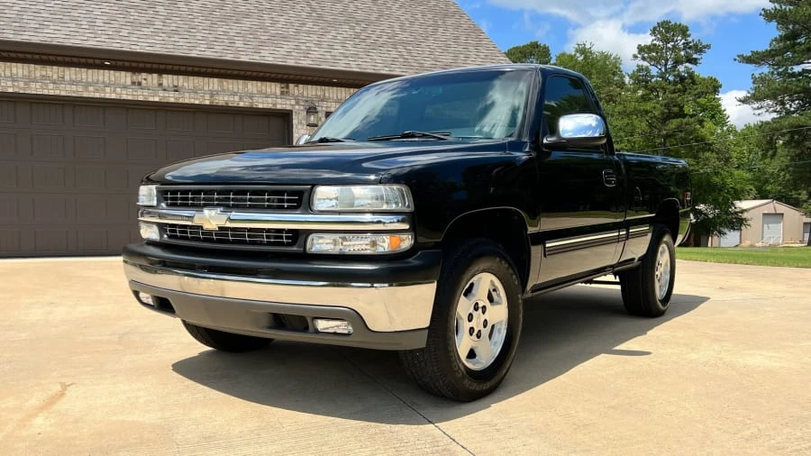 2002 Chevrolet Silverado 1st Gen - Image 9 of 9