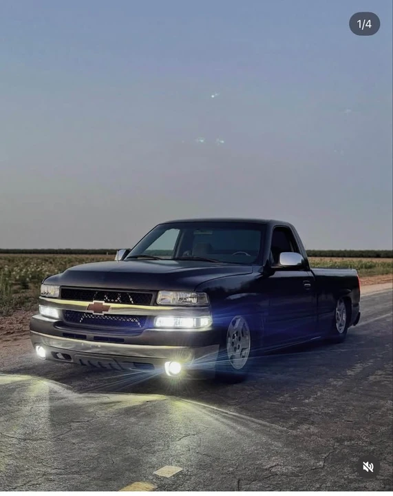 2002 Chevrolet Silverado 1st Gen - Image 2 of 4