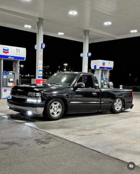2002 Chevrolet Silverado 1st Gen - Image 4 of 4