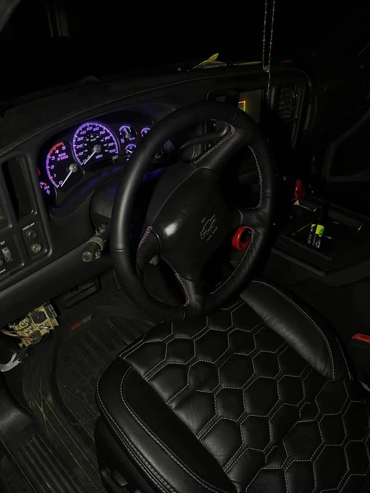 2002 Chevrolet Silverado 1st Gen - Image 6 of 10
