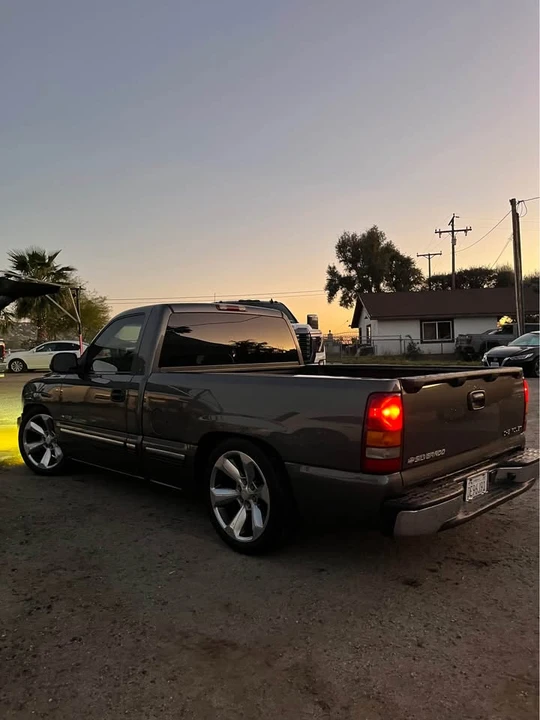 2002 Chevrolet Silverado 1st Gen - Image 3 of 10