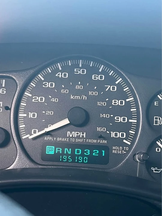 2002 Chevrolet Silverado 1st Gen - Image 12 of 13