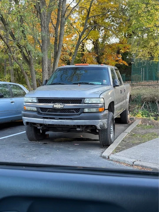 2002 Chevrolet C/K 4th Gen - Image 2 of 8