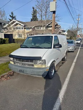 2002 Chevrolet Astro Cargo Minivan