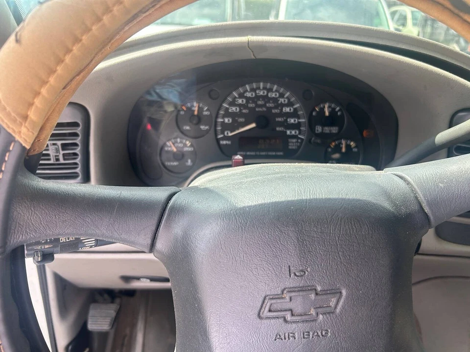 2002 Chevrolet Astro - Image 14 of 14